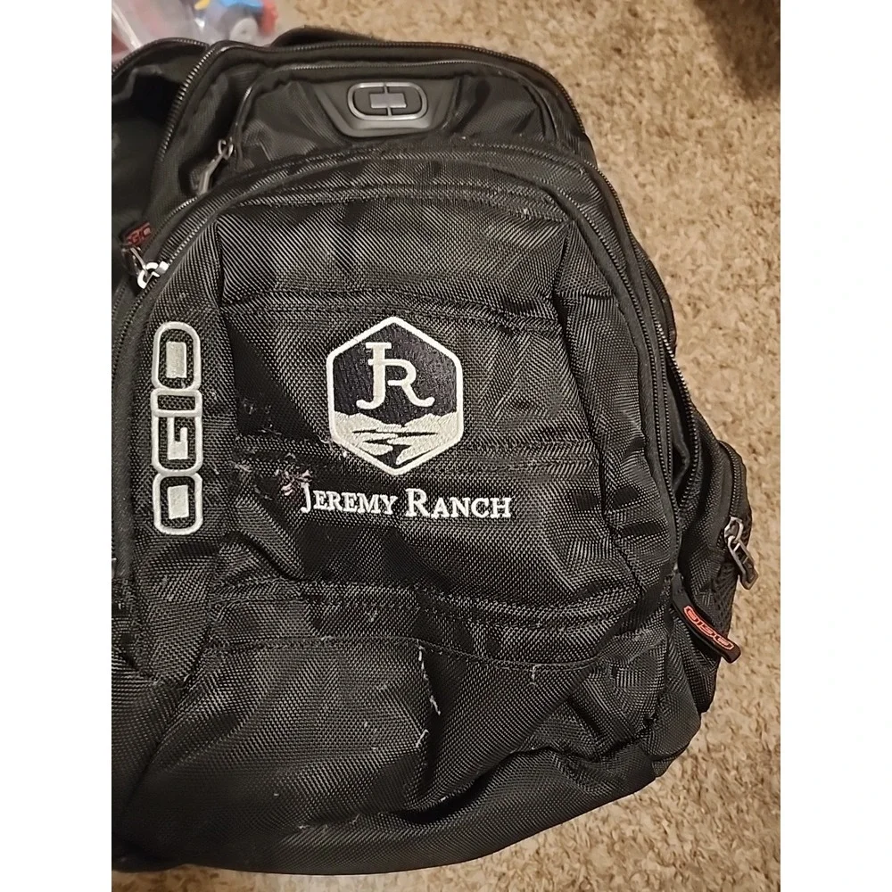 Ogio Renegade‎ Laptop Backpack Gray Large Pockets Sunglasses Case - Picture 8 of 8